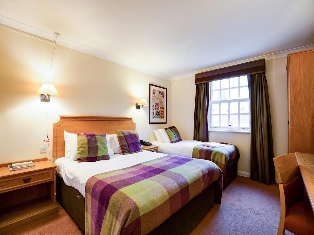 Barony Castle Hotel Peebles Exterior photo